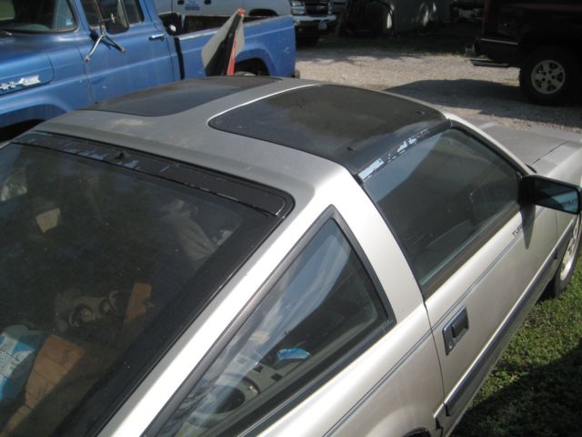 1984 Silver Nissan 300ZX Fastback