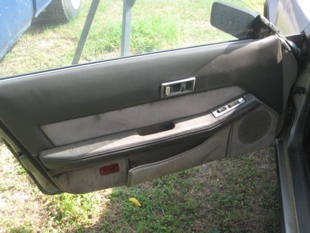 1984 Silver Nissan 300ZX Fastback