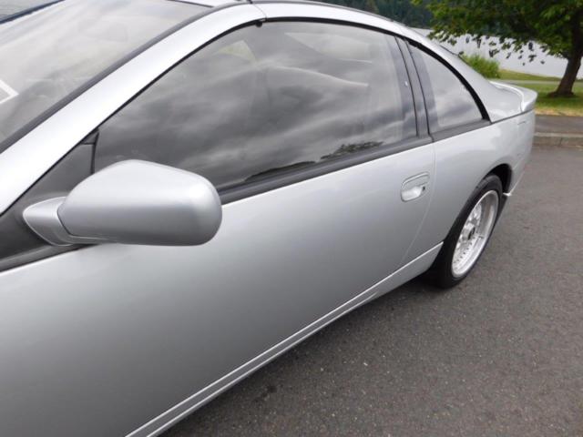 1990 Gray Nissan 300ZX Coupe