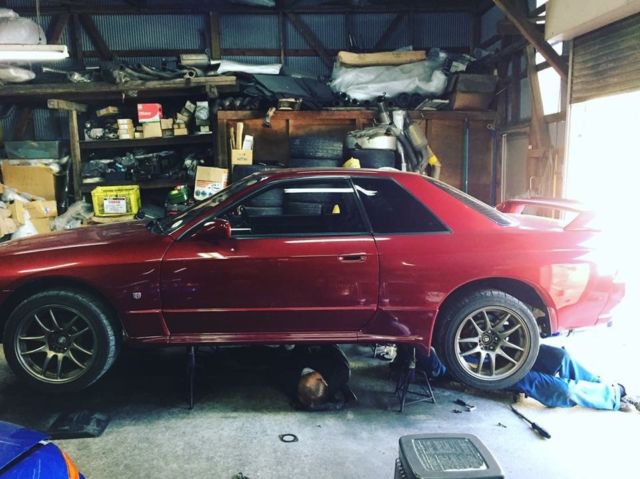 1991 Red Nissan GT-R Sport