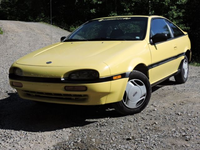 1992 Yellow Nissan NX Hatchback
