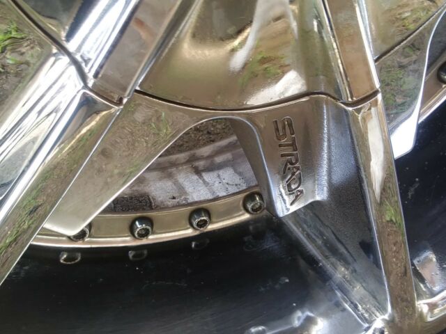 1989 Nissan Other Pickups