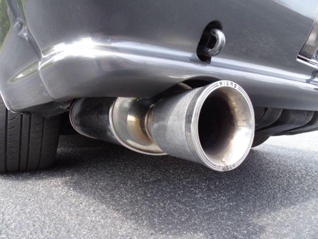 1991 Gray Nissan GT-R Coupe