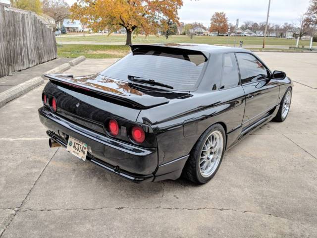 1990 Black Nissan Other Coupe