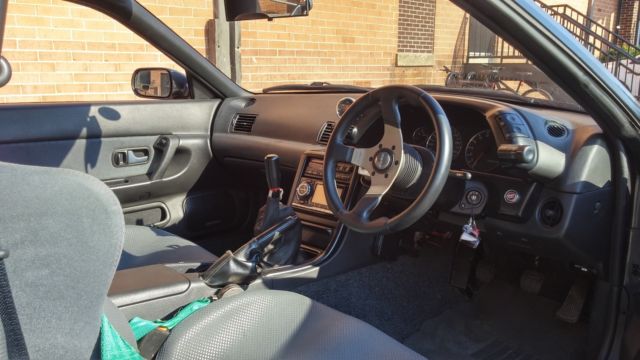 1989 Gray Nissan GT-R Coupe