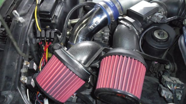 1989 Gray Nissan GT-R Coupe