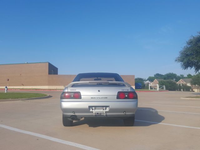 1990 Nissan GT-R