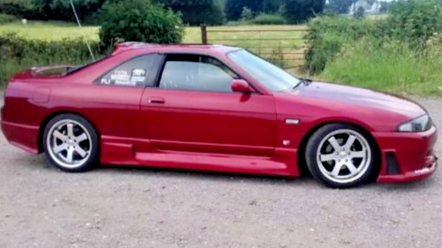1980 red/burgundy  metalic. Nissan GT-R
