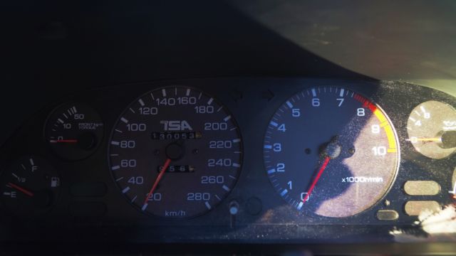 1990 White Nissan GT-R Coupe