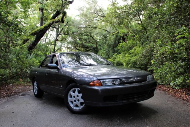 1992 Gray Nissan Other Sedan
