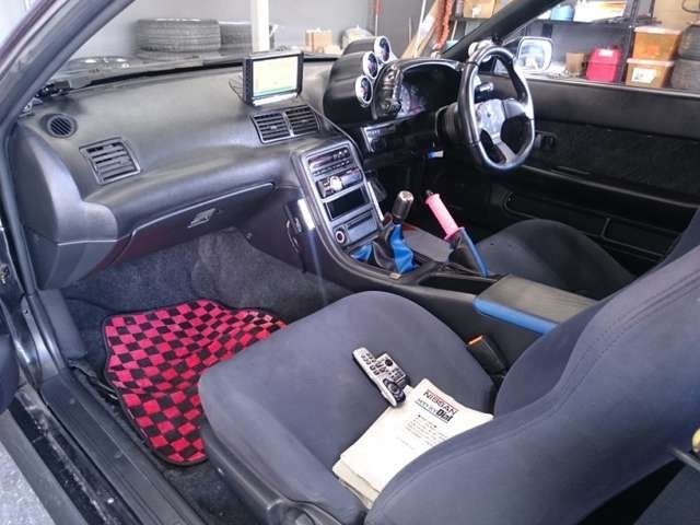 1991 Black Nissan GT-R