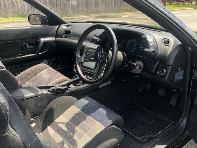 1990 Black Nissan Skyline Coupe