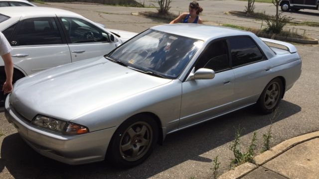 1990 Silver Nissan Other