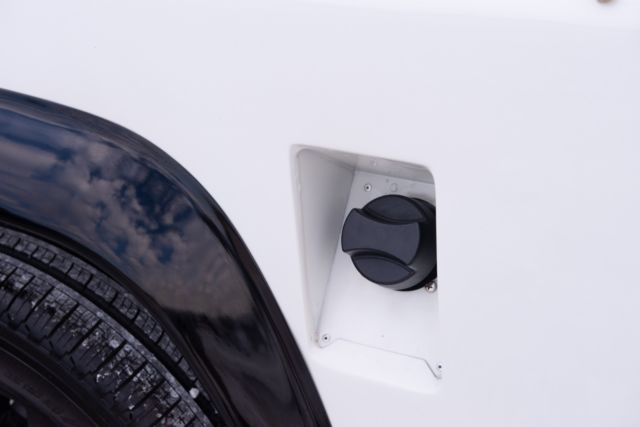 1986 White Land Rover Defender SUV