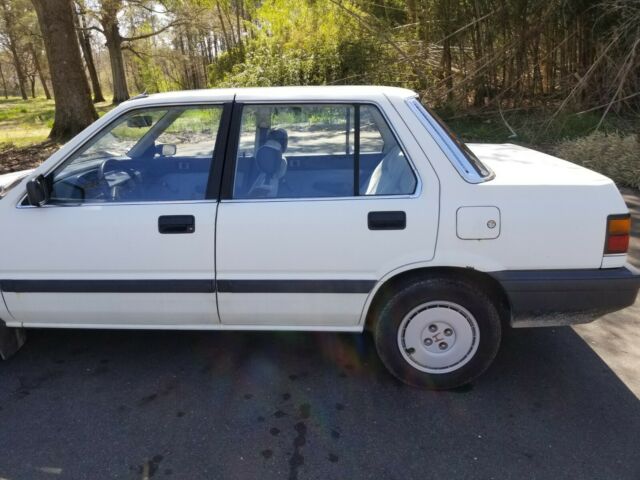 1986 White Honda Civic