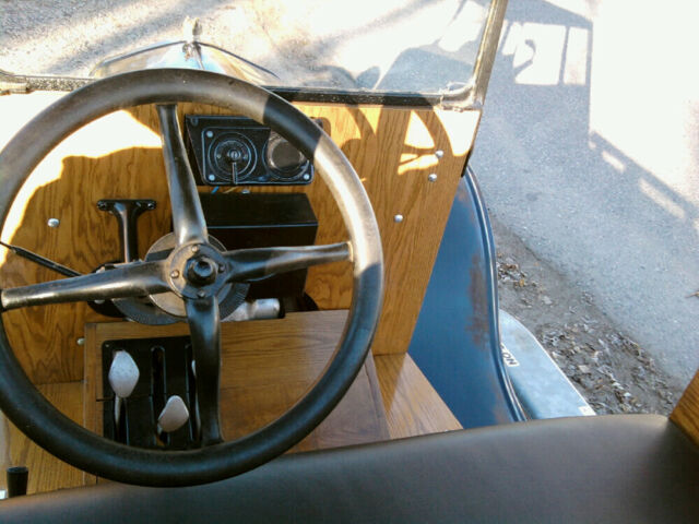 1923 Black Ford Model T Truck
