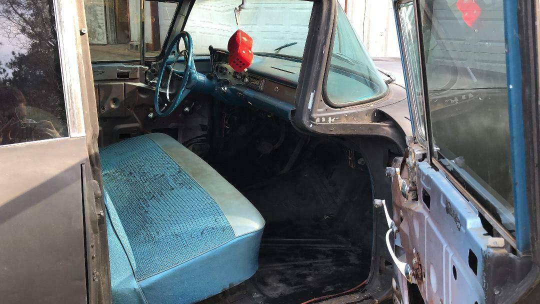 1958 Black Chevrolet Biscayne 4 DOOR (REAR HANDLES SHAVED)