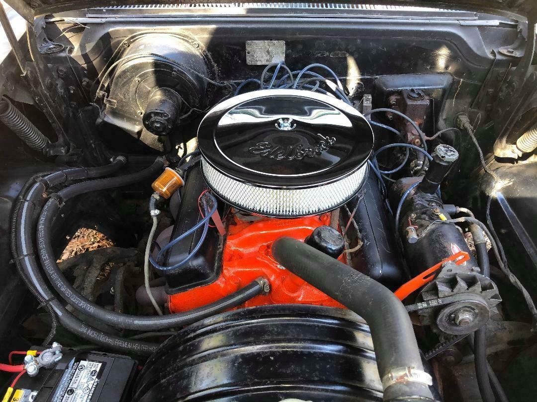 1958 Black Chevrolet Biscayne 4 DOOR (REAR HANDLES SHAVED)