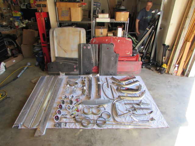 1962 Bare Fiberglass Chevrolet Corvette Convertible