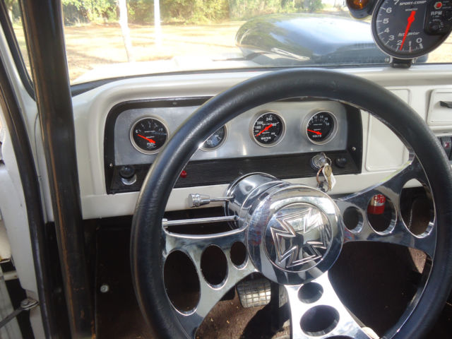 1965 Pearl White Chevrolet C-10