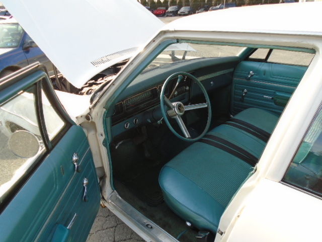 1968 WHITE Chevrolet Bel Air/150/210 Sedan