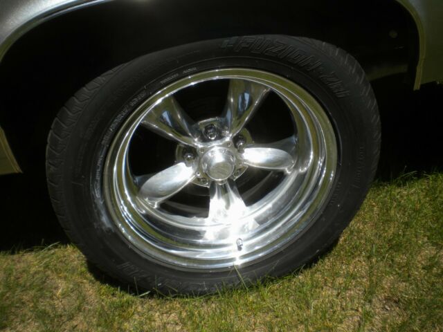 1969 Silver Chevrolet Chevelle Coupe