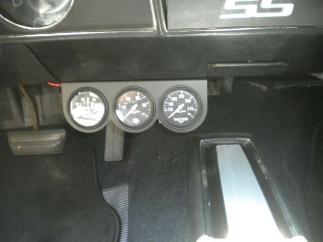 1969 Silver Chevrolet Chevelle Coupe