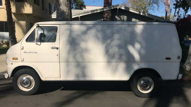 1970 White Ford E-Series Van