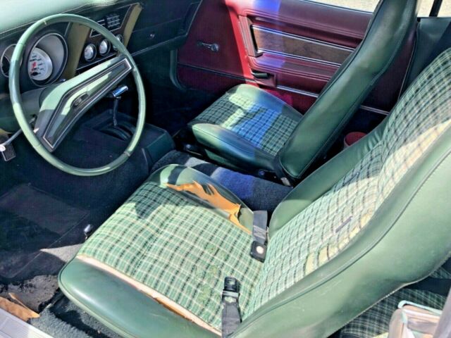 1971 White Ford Mustang Coupe