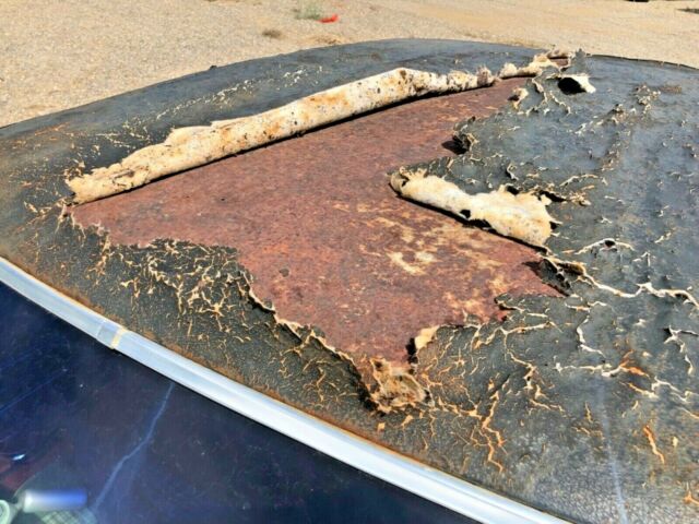 1971 White Ford Mustang Coupe