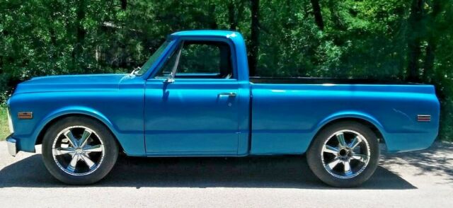 1972 Blue Chevrolet C-10 Standard Cab Pickup