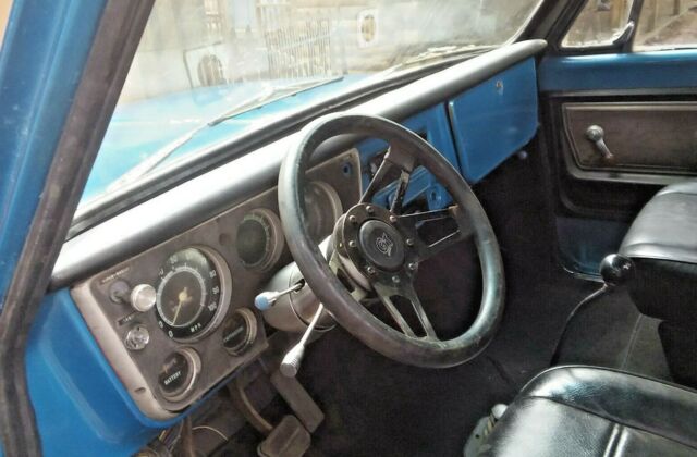 1972 Blue Chevrolet C-10 Standard Cab Pickup
