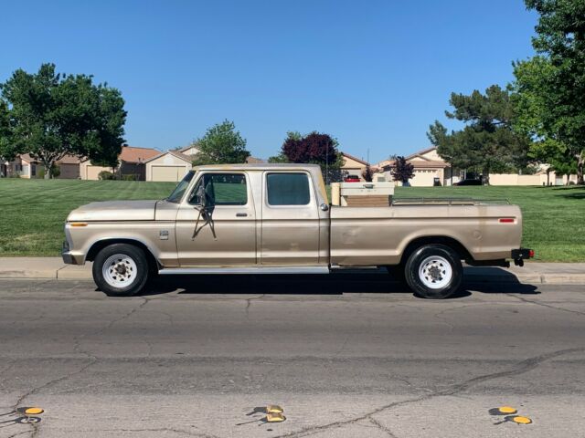 1973 Brown Ford F-350 CRew Cab Pickup