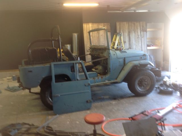 1974 Blue Toyota Land Cruiser SUV