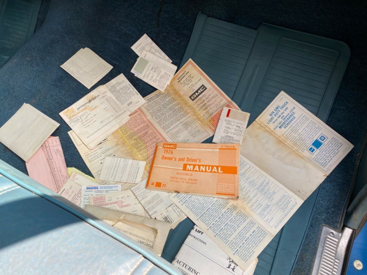 1976 Blue Chevrolet C-10 Standard Cab Pickup