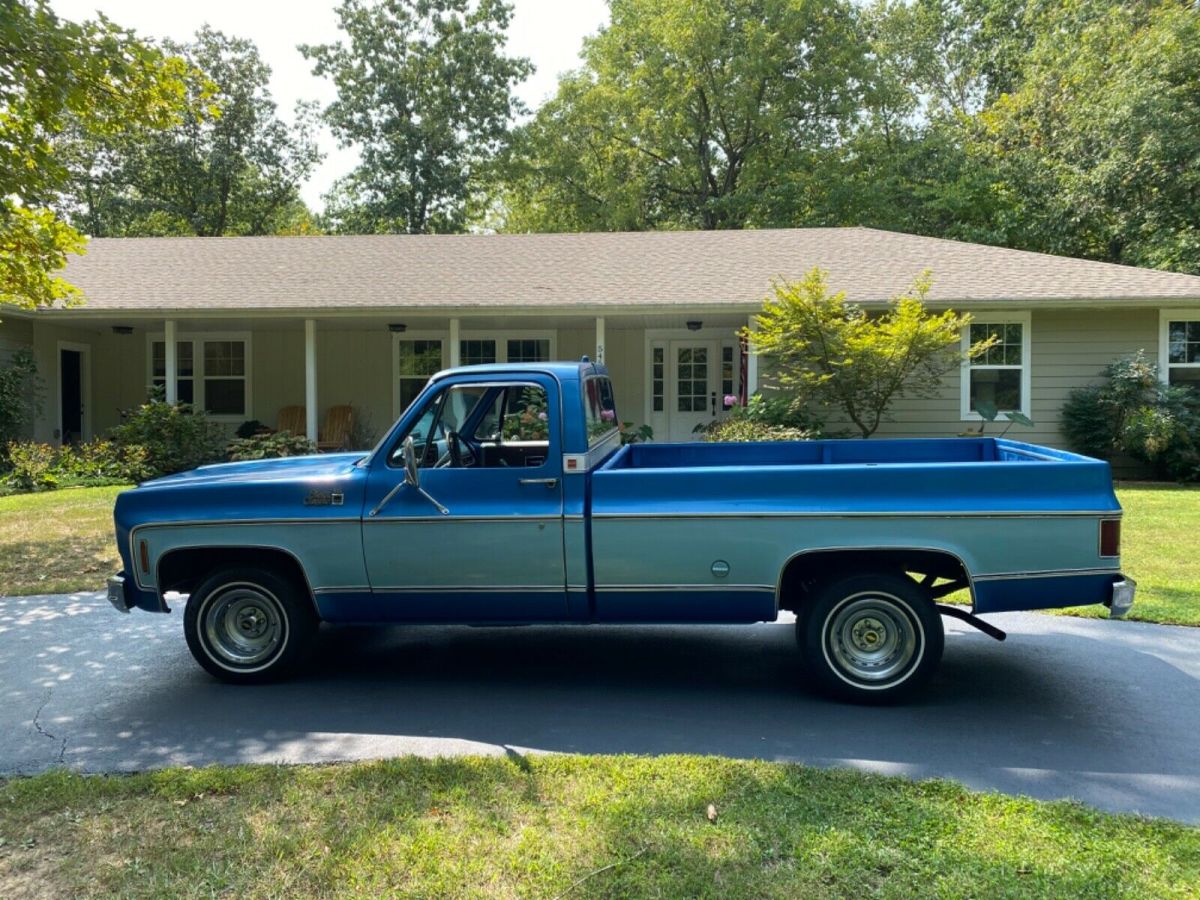 1976 Blue Chevrolet C-10 Standard Cab Pickup
