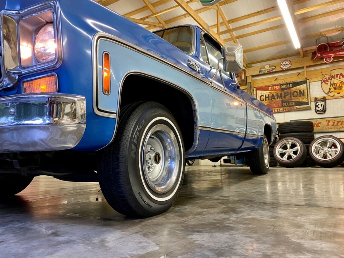 1976 Blue Chevrolet C-10 Standard Cab Pickup