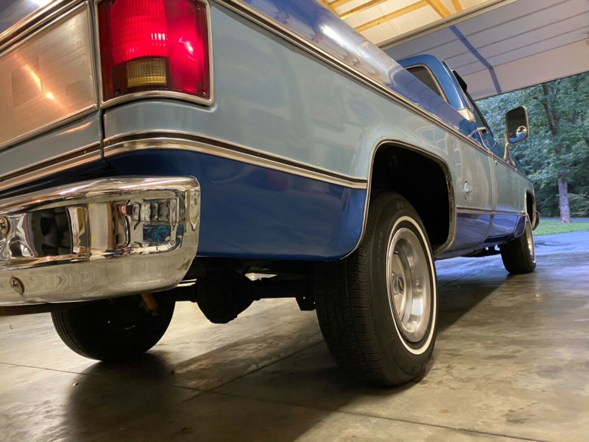 1976 Blue Chevrolet C-10 Standard Cab Pickup