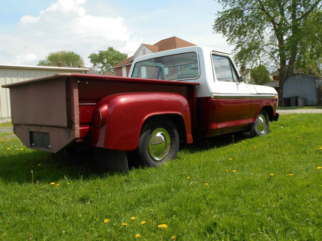 1977 Red Ford F-150 Cab & Chassis