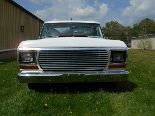 1977 Red Ford F-150 Cab & Chassis