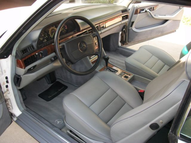 1984 Classic White Mercedes-Benz 500-Series Coupe