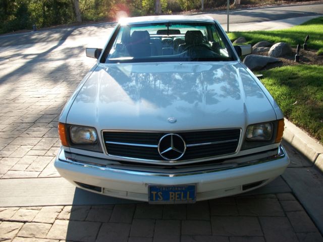 1984 Classic White Mercedes-Benz 500-Series Coupe
