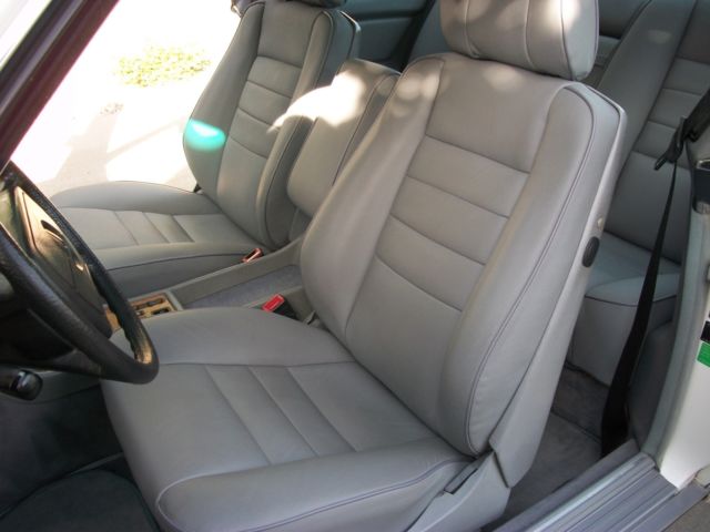 1984 Classic White Mercedes-Benz 500-Series Coupe