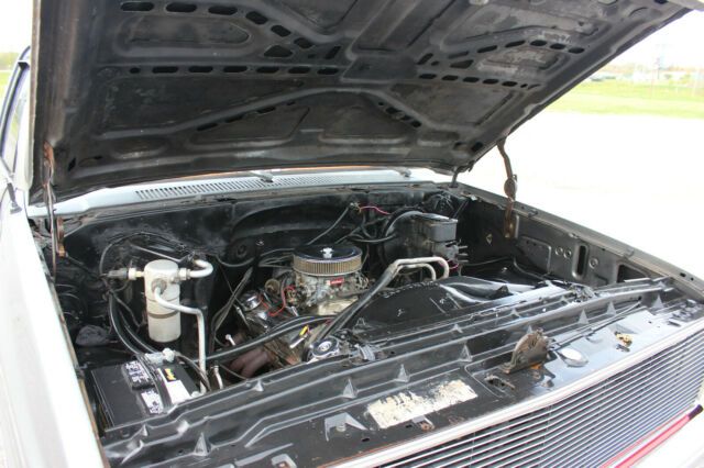 1986 Red GMC Sierra 1500 Standard Cab Pickup