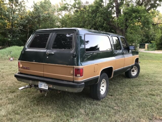 1990 Green GMC Suburban SUV