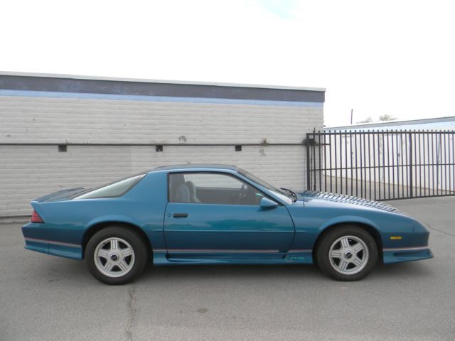 1992 BLUEGREEN Chevrolet Camaro