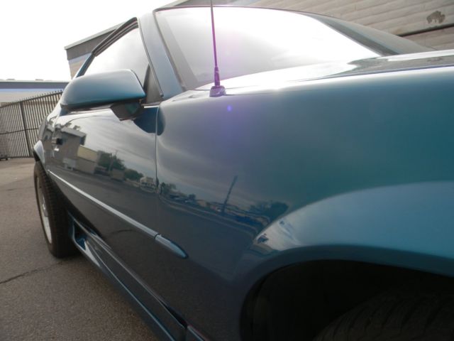 1992 BLUEGREEN Chevrolet Camaro