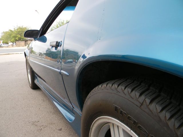 1992 BLUEGREEN Chevrolet Camaro