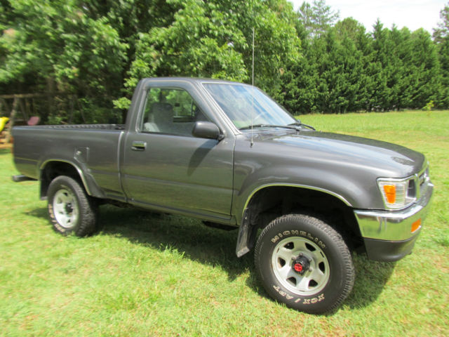 1992 Gray Toyota Pickup Standard Cab Pickup