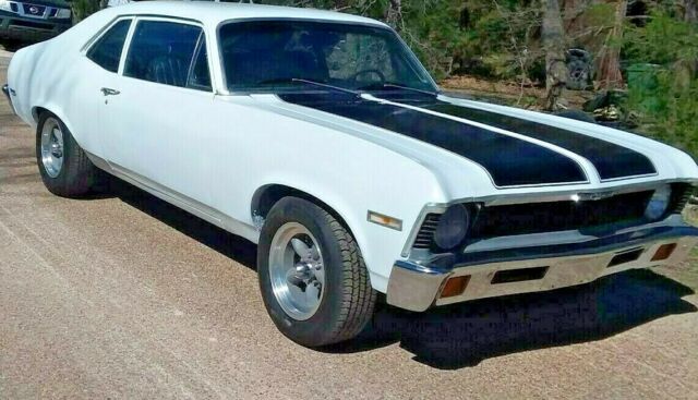 1971 White Chevrolet Nova